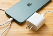 iPhone không nhận sạc: Nguyên nhân và 8 cách khắc phục hiệu quả